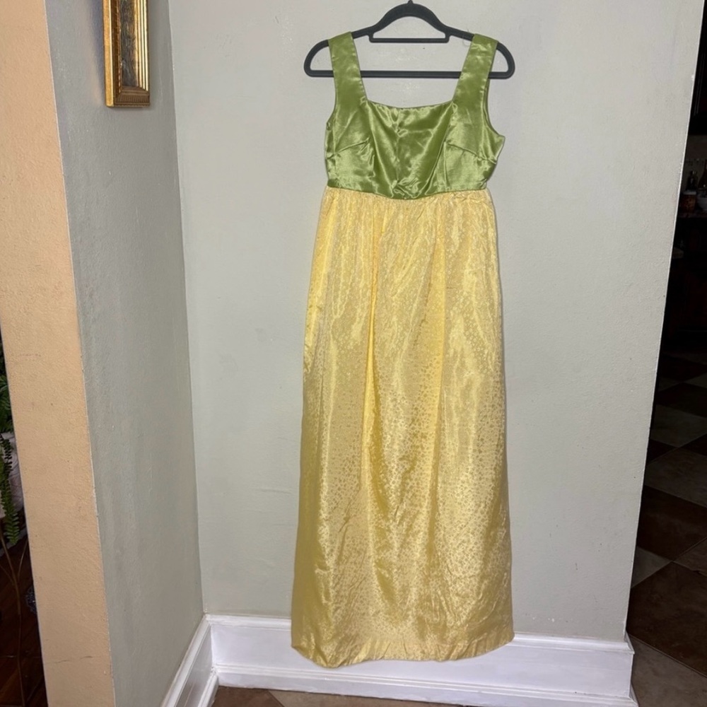 Green and Yellow Sleeveless Gown